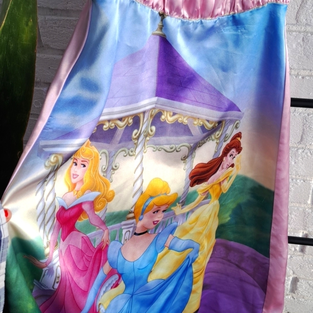 Disney princess dress size S(5/6)